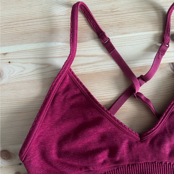 Lululemon Ebb to Street Bra - Picture 6 of 8